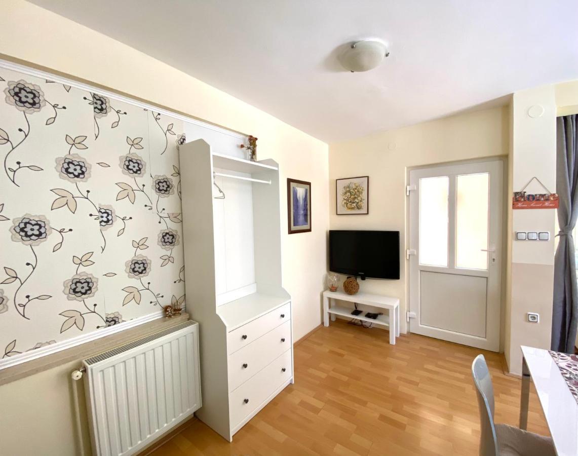 Apartman Lucija Gradici Zewnętrze zdjęcie