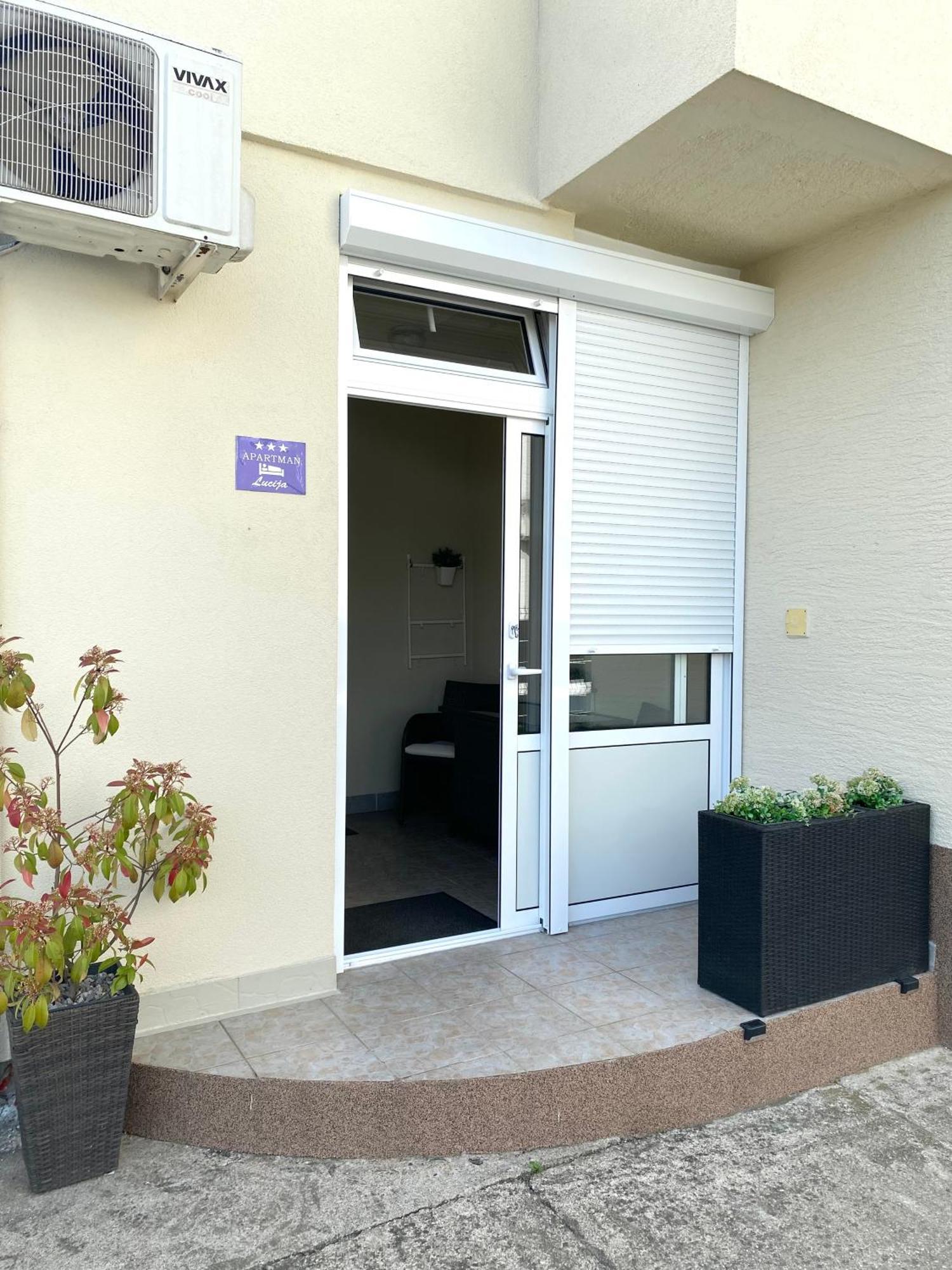 Apartman Lucija Gradici Zewnętrze zdjęcie